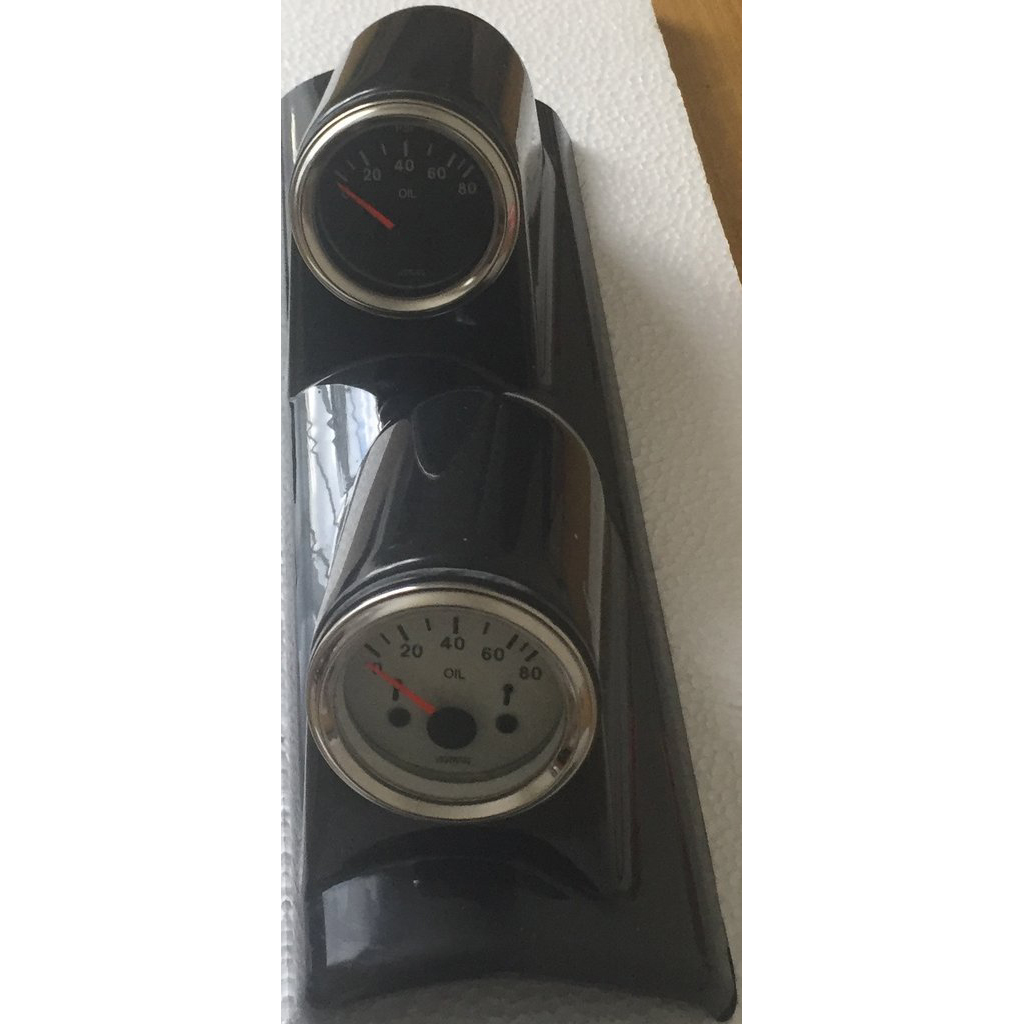 Gauge Holder (Double) Veethree